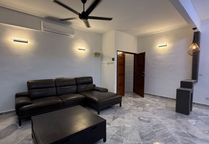 Subang Perdana Goodyear Court 10