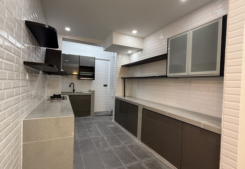 Subang Perdana Goodyear Court 10