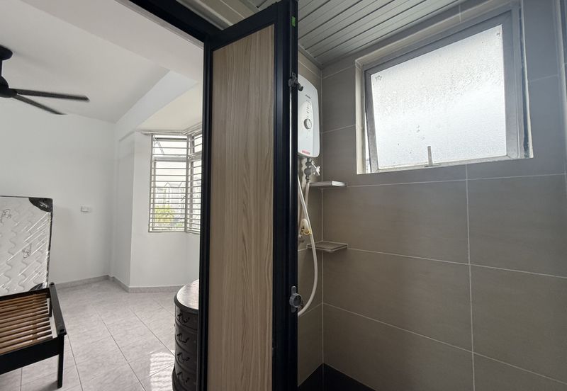 Subang Perdana Goodyear Court 10