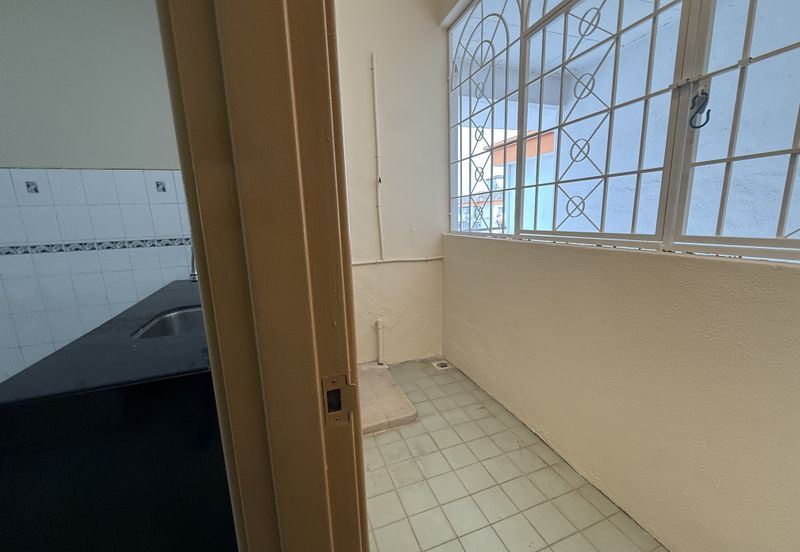 Subang Perdana Goodyear Court 9