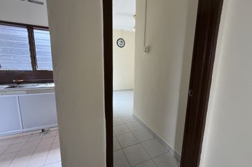 Subang Perdana Goodyear Court 10