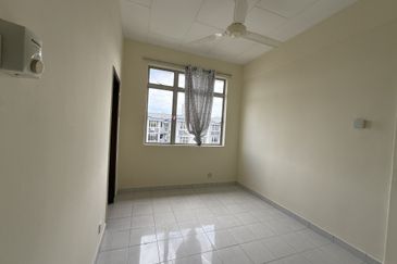 Subang Perdana Goodyear Court 10