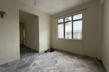 Subang Perdana Goodyear Court 10