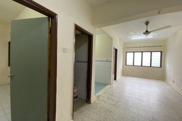 Subang Perdana Goodyear Court 10