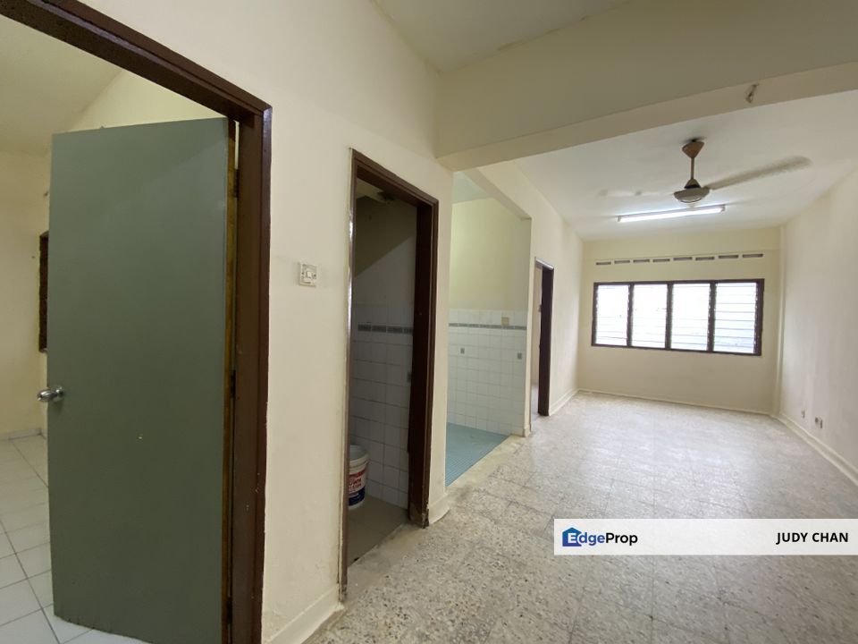 GOODYEAR COURT 10B - LOW COST WALK-UP APMT, Selangor, Subang Jaya