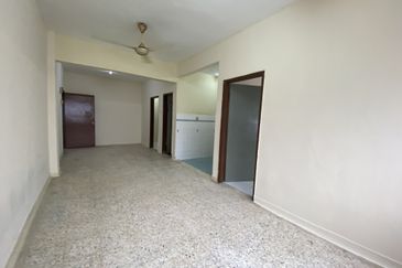 Subang Perdana Goodyear Court 10