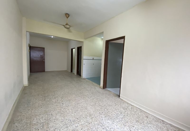 Subang Perdana Goodyear Court 10