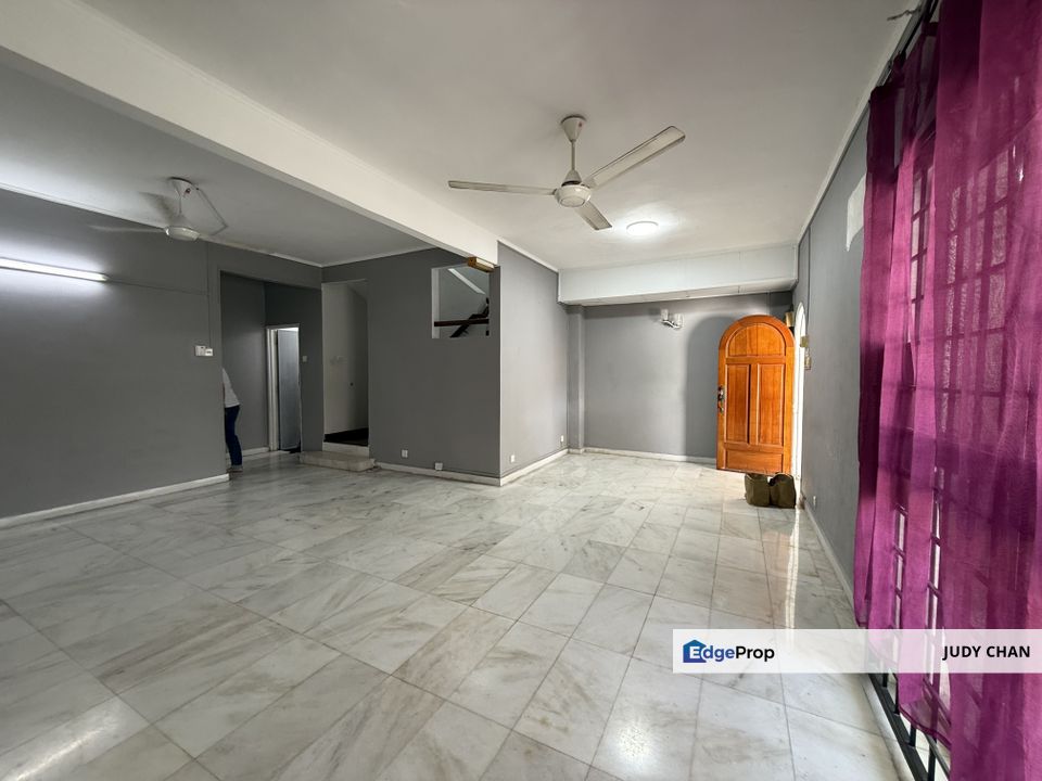 USJ2 SUBANG JAYA LA24x87ft 2Sty - Freehold, Selangor, USJ