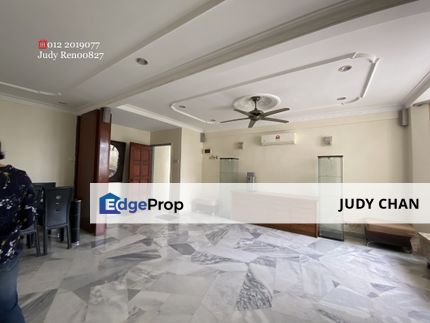 Goodyear Court 10 Partly Furnished 3r2b, Selangor, Subang Jaya