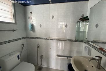 Subang Perdana Goodyear Court 10