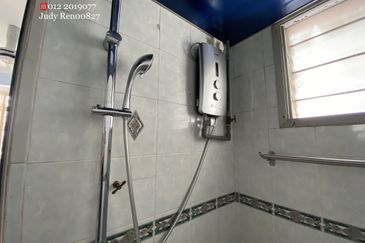 Subang Perdana Goodyear Court 10