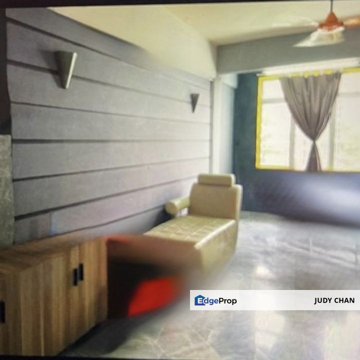 Goodyear Court 10 Usj15 Bu860sf 3r2b Reno with Built-ins, Selangor, Subang Jaya