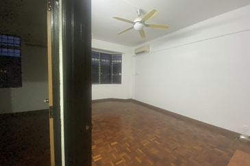 Subang Perdana Goodyear Court 10