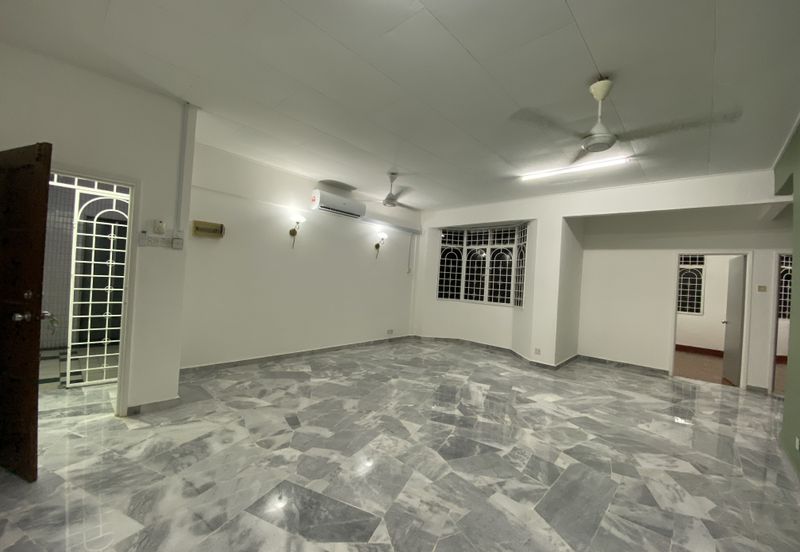 Subang Perdana Goodyear Court 10