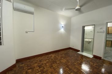 Subang Perdana Goodyear Court 10