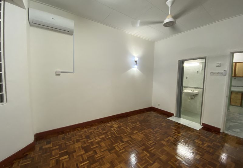 Subang Perdana Goodyear Court 10