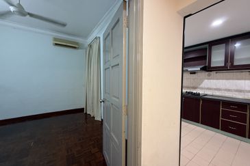 Subang Perdana Goodyear Court 10