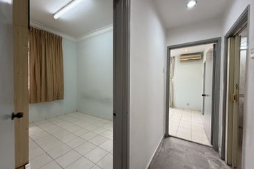 Subang Perdana Goodyear Court 10