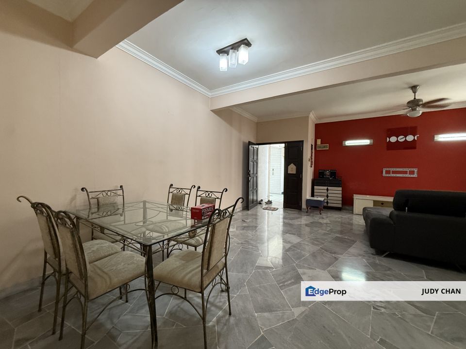 Goodyear Court 10 3r2b Bu1100sf F/Furnished, Selangor, Subang Jaya