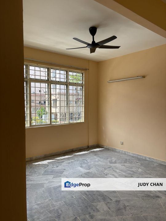 Goodyear Court 8  @ USJ14   3r2b 1000sf , Selangor, USJ