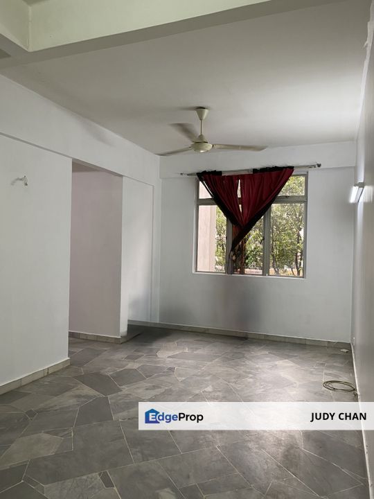 Goodyear Court 10 Basic Unit @ Usj15 Subang Jaya, Selangor, Subang Jaya