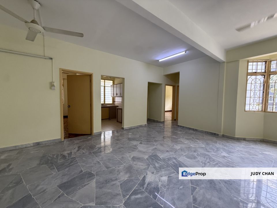 Goodyear Court 10 @ USJ15 Subang Jaya -Part Furnished, Selangor, Subang Jaya