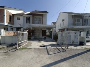 Renovated, 2 Storey Semi D Alam Suria, bandar Puncak Alam for Sale ...
