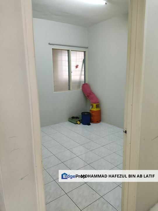 Nice Unit, High Level Blok Anggerik, Taman Desaminium Flora, Lestari Perdana, Seri Kembangan, Selangor, Puchong South