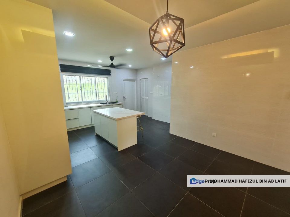 Renovated, Partially Furnish Double Storey Terrace TTDi Grove 2 Lily Kajang, Selangor, Kajang
