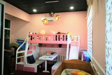 Kampung Sungai Merab Luar