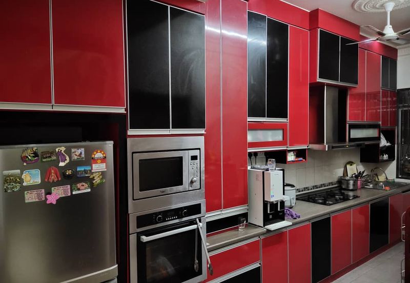 Taman Anggerik Villa