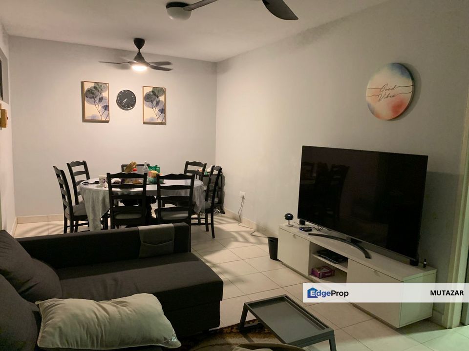 FREEHOLD CYBERIA SMART HOMES CONDO @ CYBERJAYA - Facing Pool, Fully Furnished FOR SALE, Selangor, Sepang
