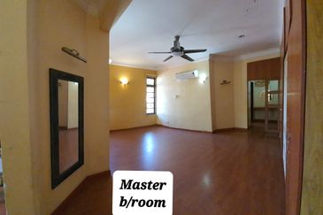 [FREEHOLD CORNER] Double Storey Terraced House @ Kota Kemuning - REDUCED PRICE !!!