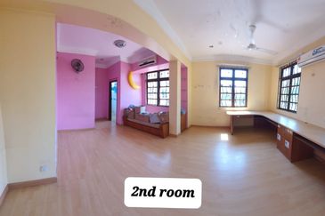 [FREEHOLD CORNER] Double Storey Terraced House @ Kota Kemuning - REDUCED PRICE !!!