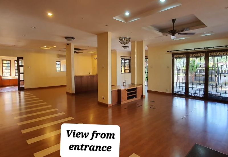 [FREEHOLD CORNER] Double Storey Terraced House @ Kota Kemuning - REDUCED PRICE !!!