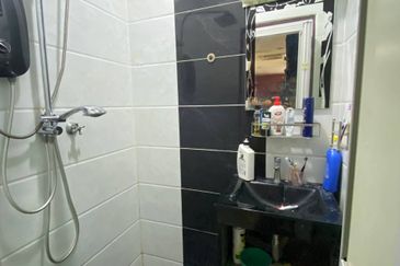 Seksyen 30, Shah Alam