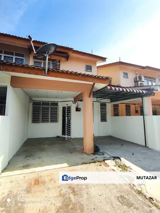 NON BUMI, RENOVATED - Double Storey Terrace @ Bandar Saujana Putra, Selangor - CHEAP, Selangor, Bandar Saujana Putra