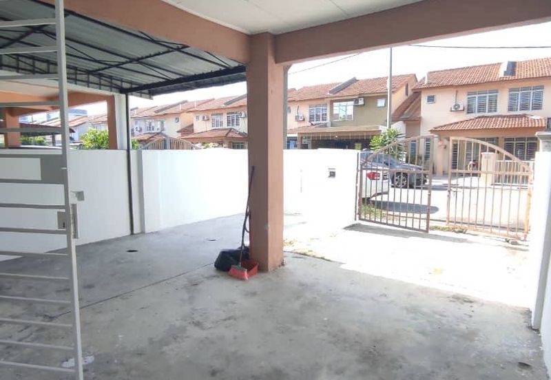 Bandar Saujana Putra