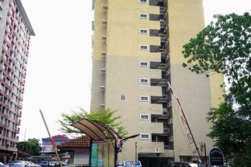 Putra Suria Residency Apartment