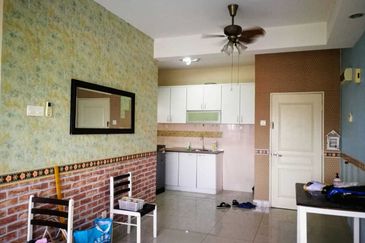 Putra Suria Residency Apartment
