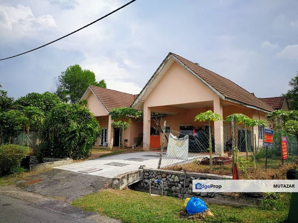 Bungalow Land + Single Storey Bungalow @ Country Heights, Kajang Selangor , Selangor, Kajang