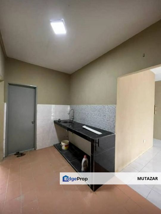 APARTMENT DESA PUTRA @ Taman Batu Caves, Selangor - Harga Turun!!!, Selangor, Batu Caves 