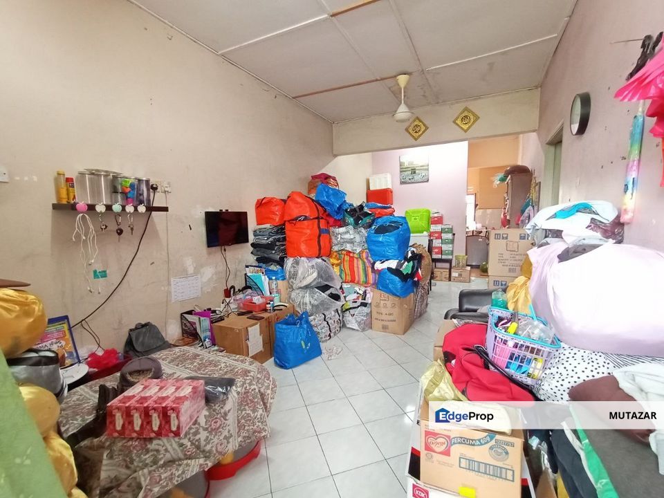 FREEHOLD, Single Storey Terrace @ Bandar Rinching, Seksyen 5, Semenyih - FACING PLAYGROUND, Selangor, Semenyih