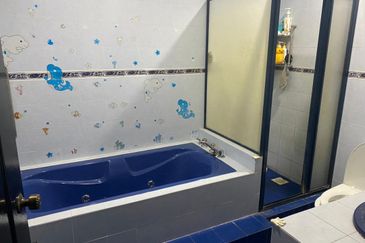 Taman Anggerik Villa