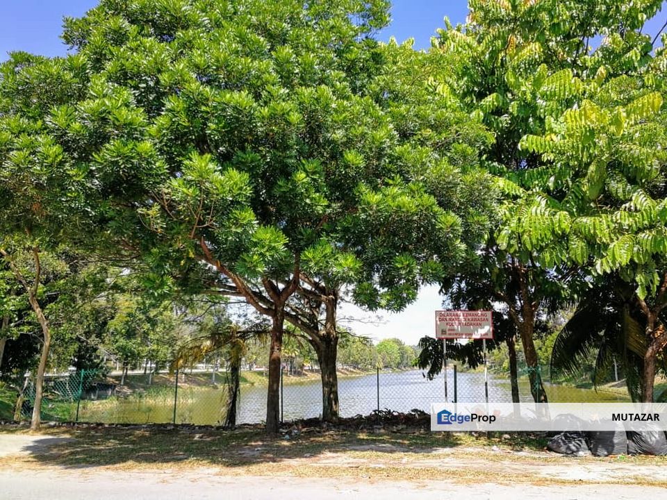 NON BUMI UNIT, Double Storey Terrace @ Alam Suria 16, Puncak Alam - Facing Open (Lake), Selangor, Bandar Puncak Alam