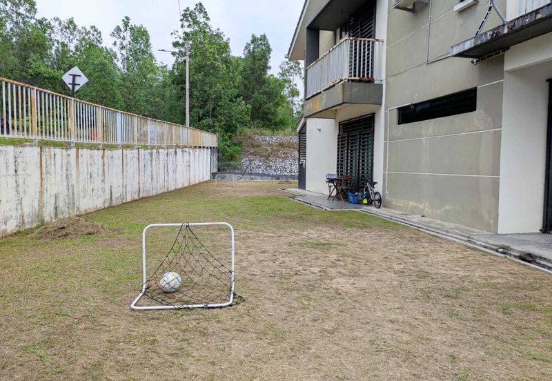 Taman Mawar, Bandar Baru Salak Tinggi