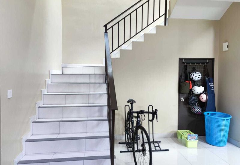 Taman Mawar, Bandar Baru Salak Tinggi