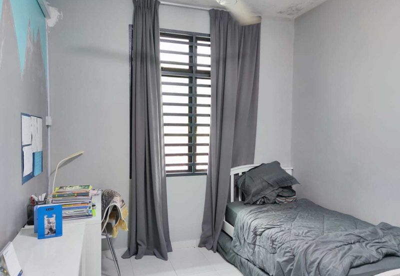 Taman Mawar, Bandar Baru Salak Tinggi