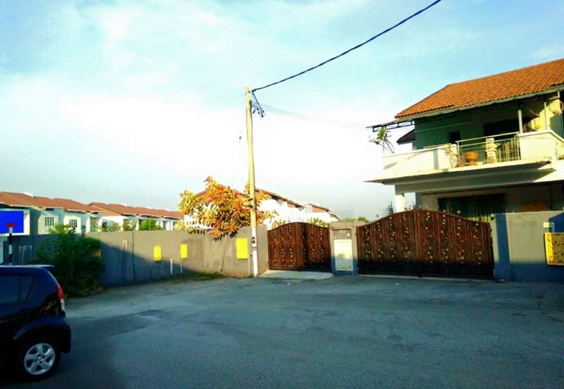 Seksyen 11, Kota Damansara