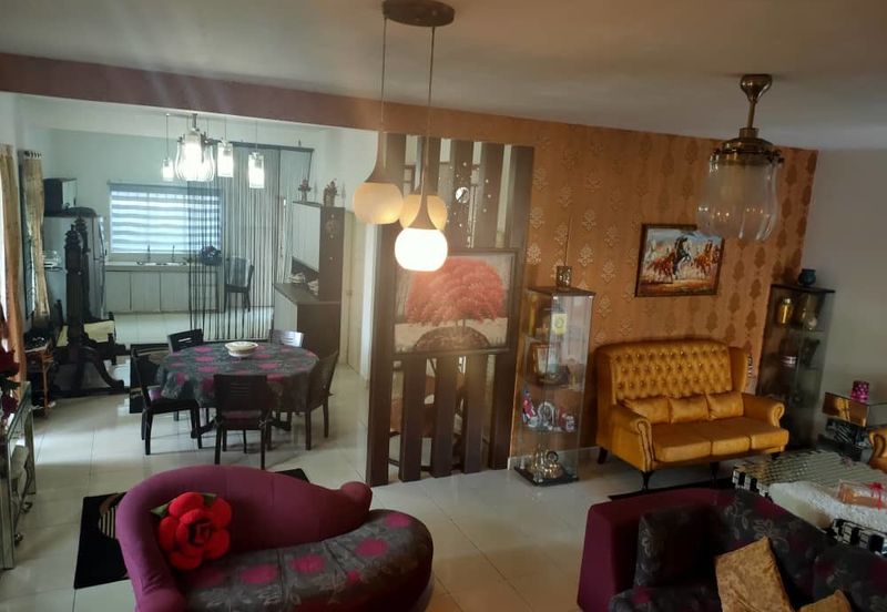 Seksyen 11, Kota Damansara